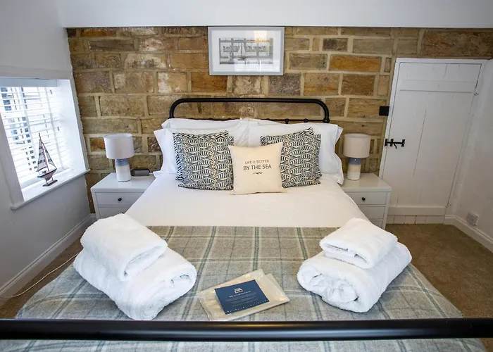 Semesterbostad Boutique - Mast Whitby